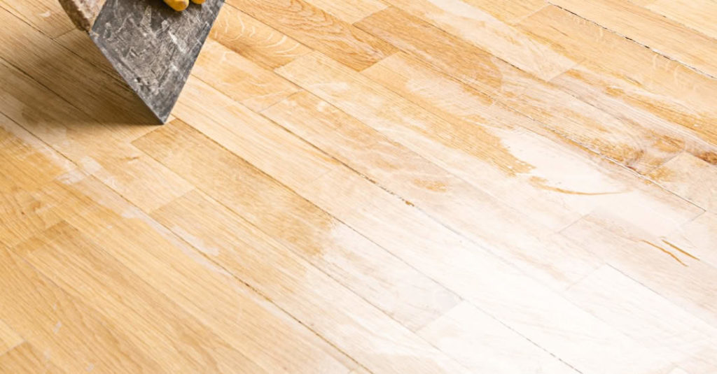 HOLZ FINITURA LUCIDA UR 299: PROTEZIONE E BELLEZZA PER IL