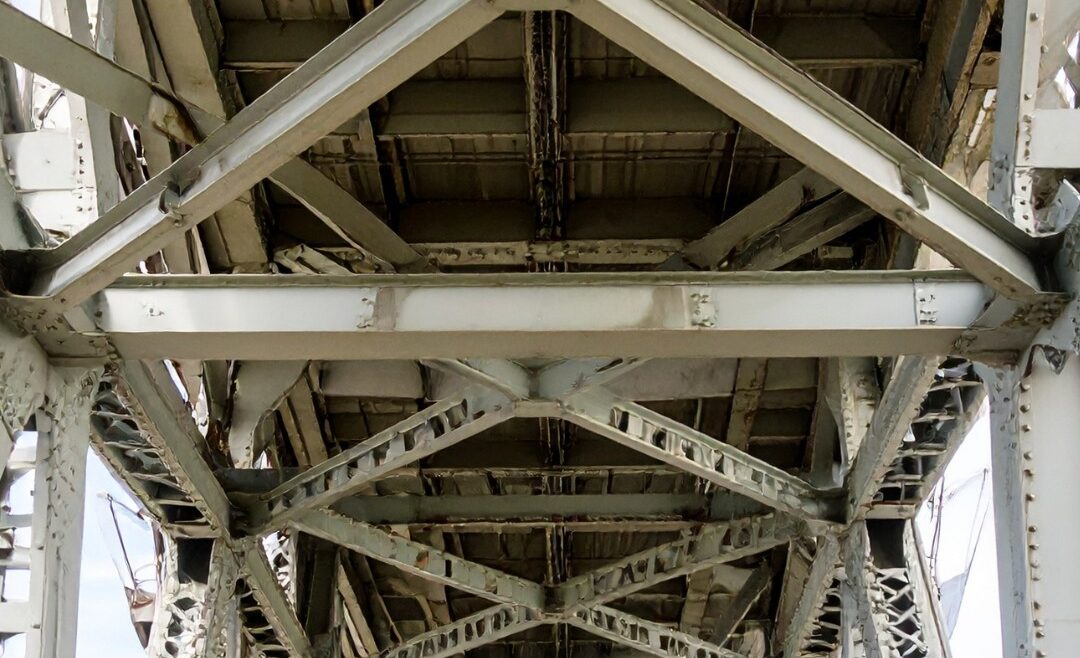 TWO COMPONENT INORGANIC GALVANIZER: EXTREME PROTECTION FOR STEEL The professional primer